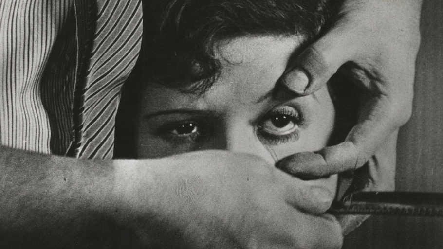 Un Chien Andalou: The Film Designed to Attack You
